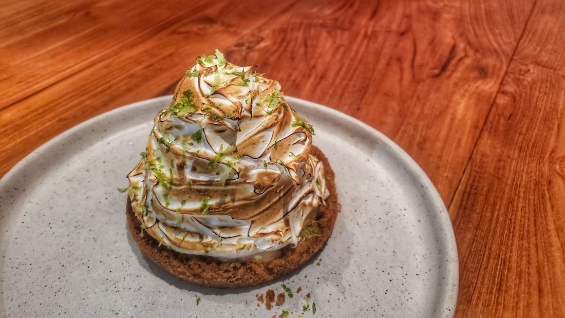 best-key-lime-pie-atlanta-roamilicious