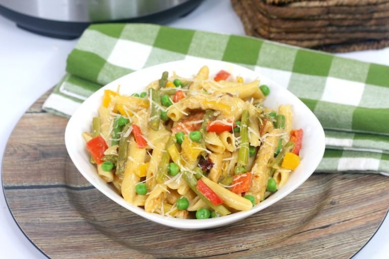 crazy-good-instant-pot-cheesecake-factory-chicken-pasta-recipe-roamilicious