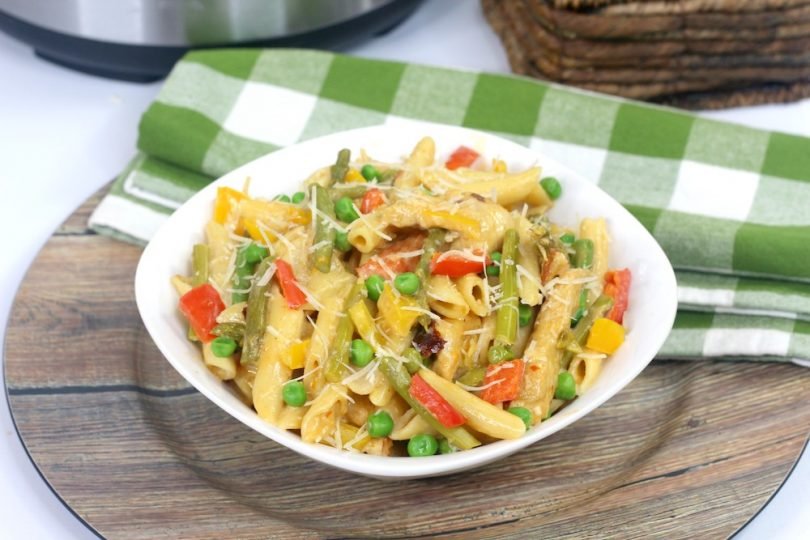 crazy-good-instant-pot-cheesecake-factory-chicken-pasta-recipe-roamilicious