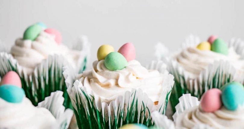 Easter-best-white-cupcakes-roamilicious